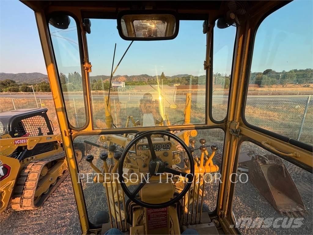 CAT 120G Grejdry