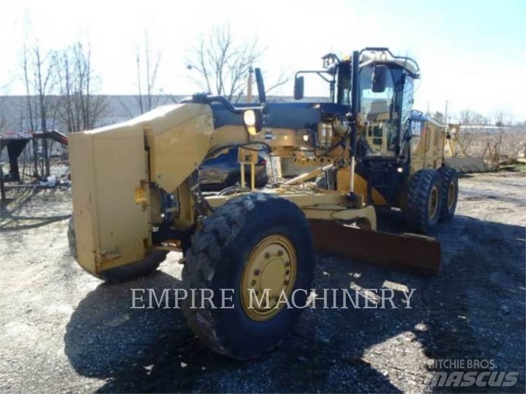 CAT 120M2 AWD Grejdry