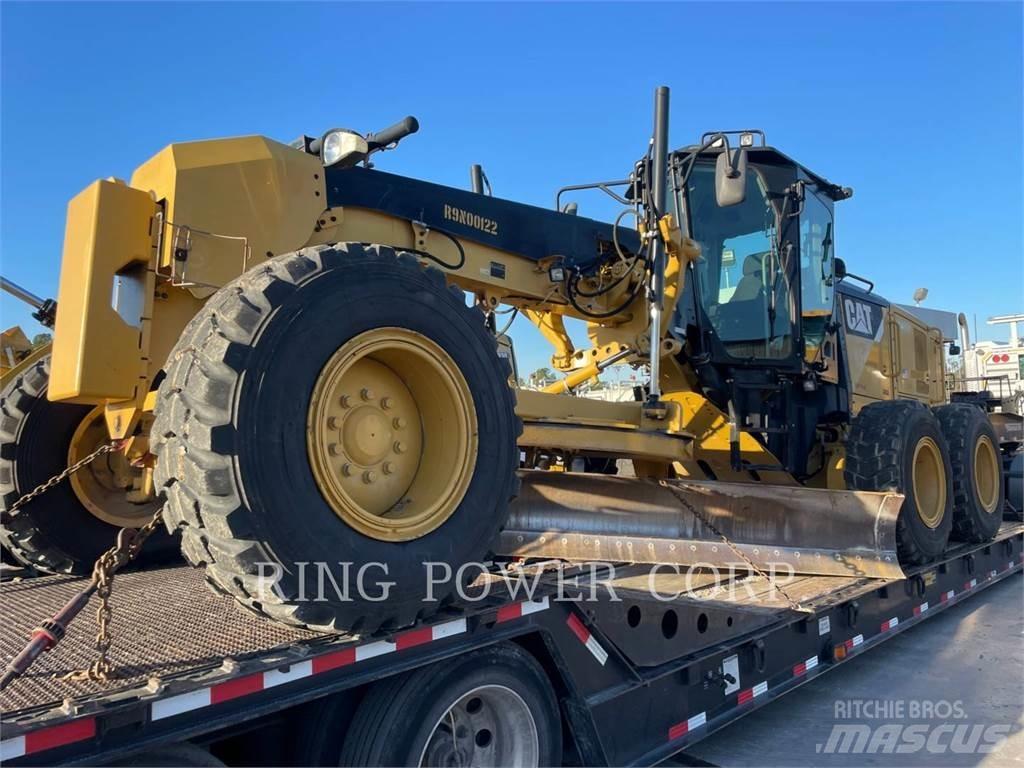 CAT 120M2T4 Grejdry