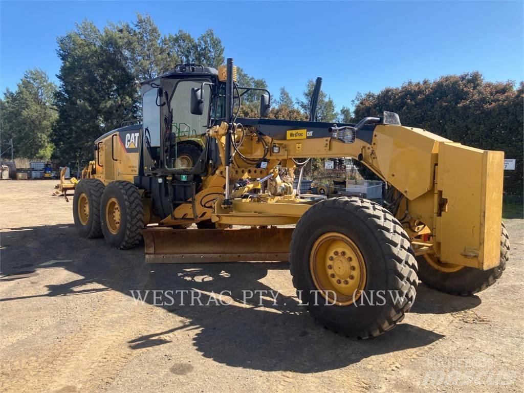 CAT 12M Grejdry