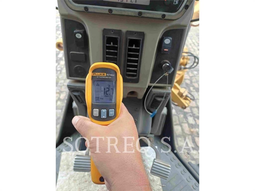 CAT 12M Grejdry