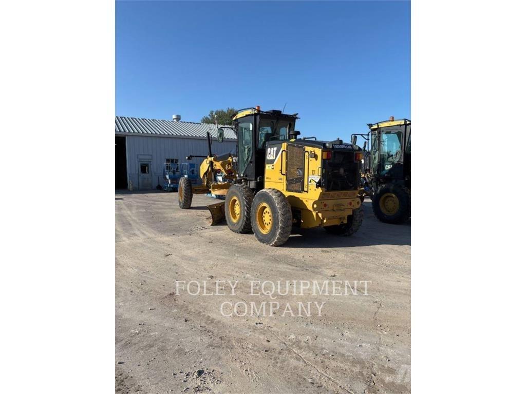 CAT 12M Grejdry