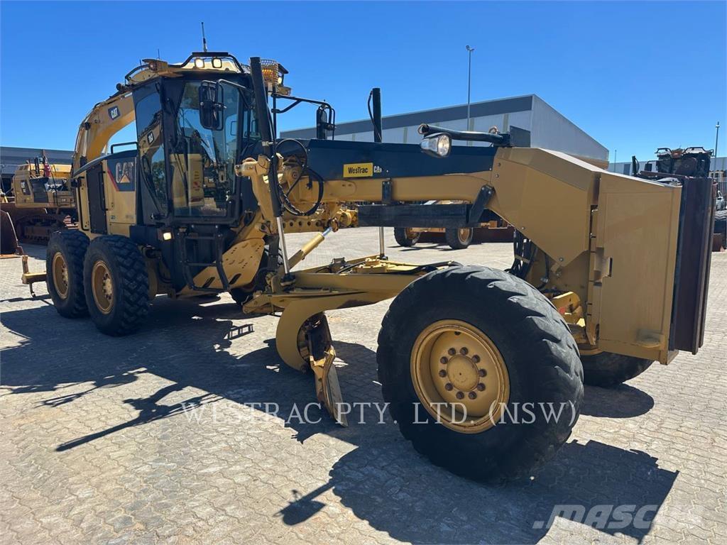 CAT 12M Grejdry