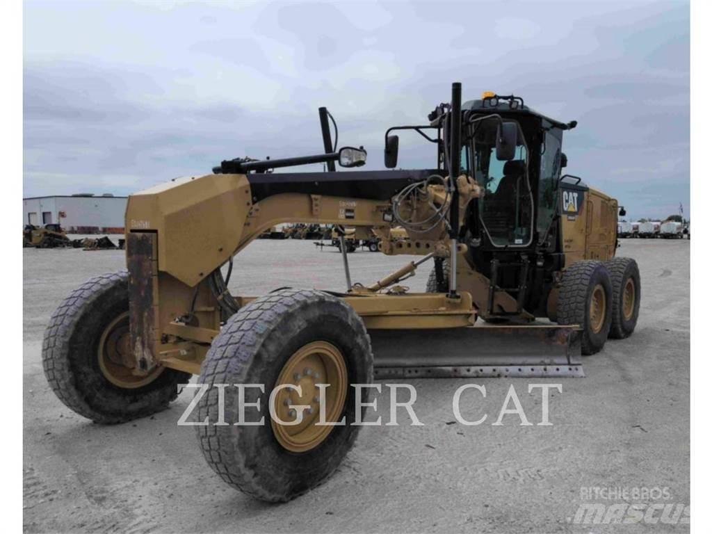 CAT 12M2 Grejdry