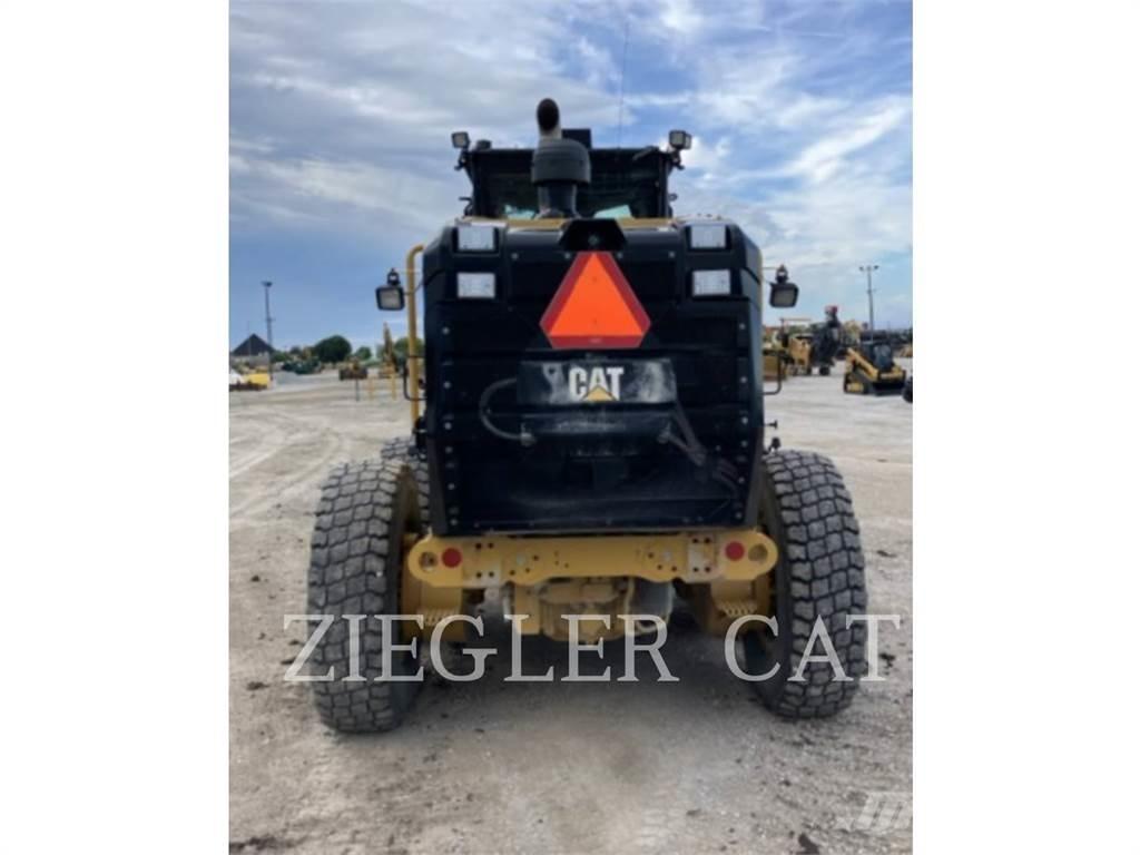 CAT 12M2 Grejdry