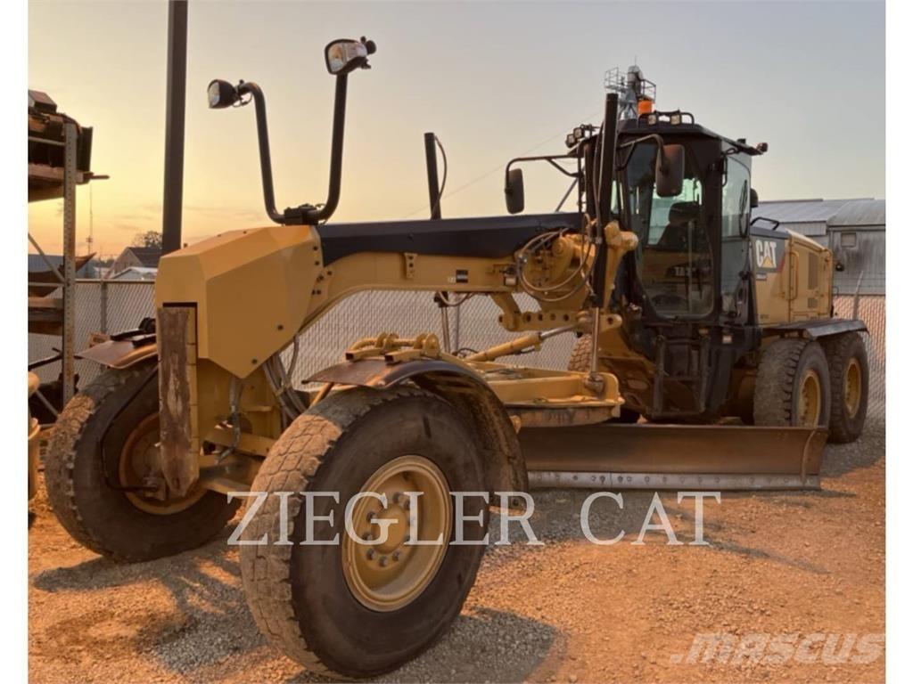 CAT 12M2 Grejdry