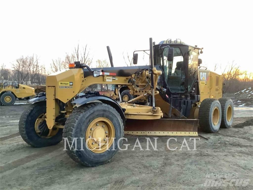 CAT 12M2 AWD Grejdry