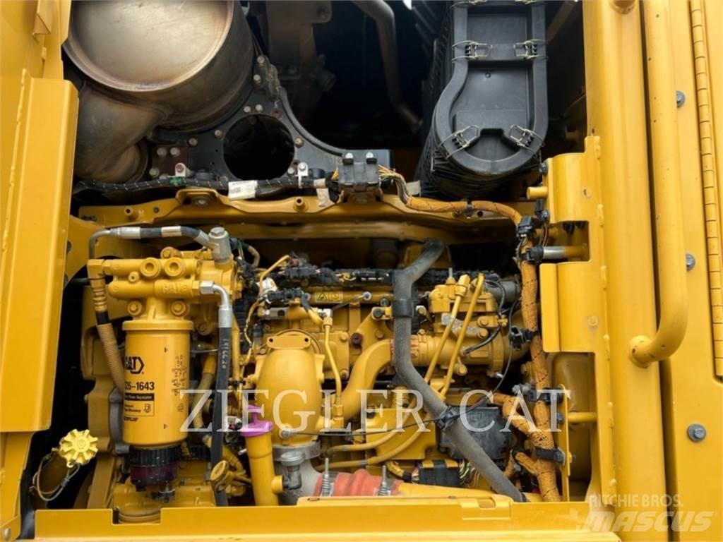 CAT 12M2AWD Grejdry