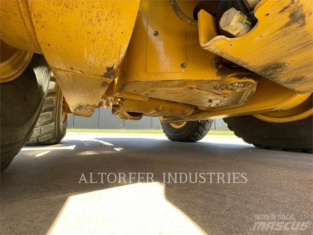 CAT 12M3 Grejdry