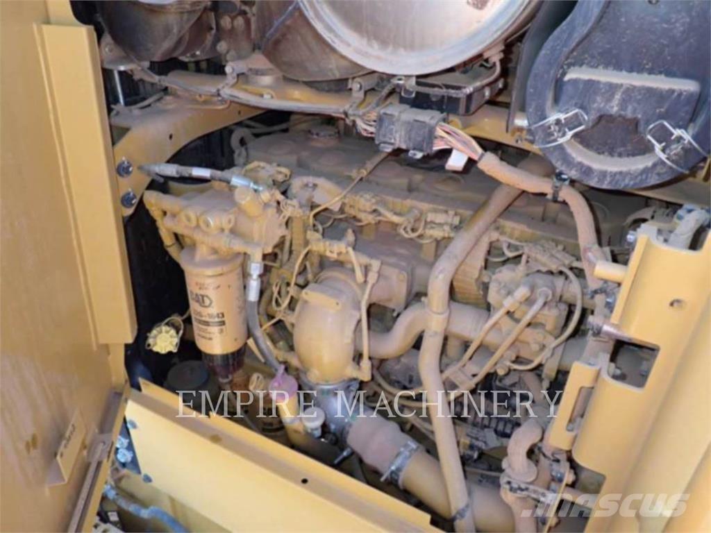 CAT 12M3 Grejdry