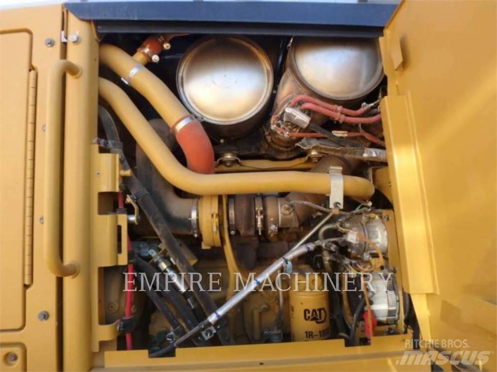 CAT 12M3 AWD Grejdry