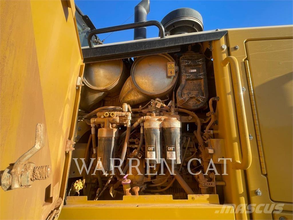 CAT 12M3 AWD Grejdry