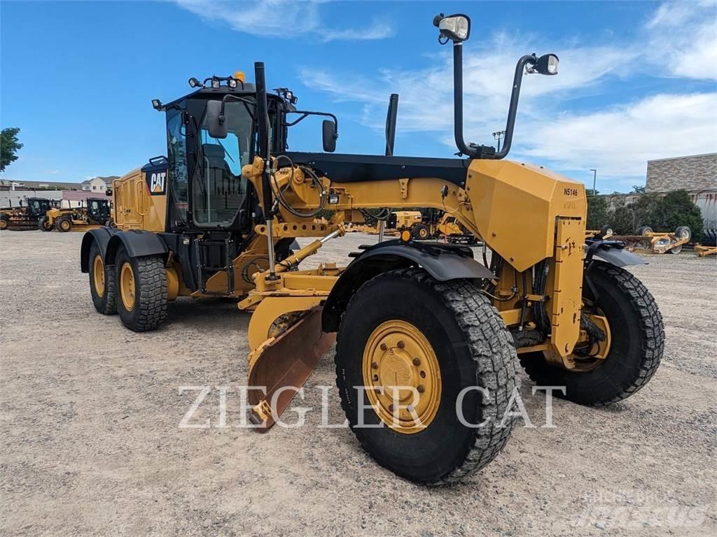 CAT 12M3AWD Grejdry