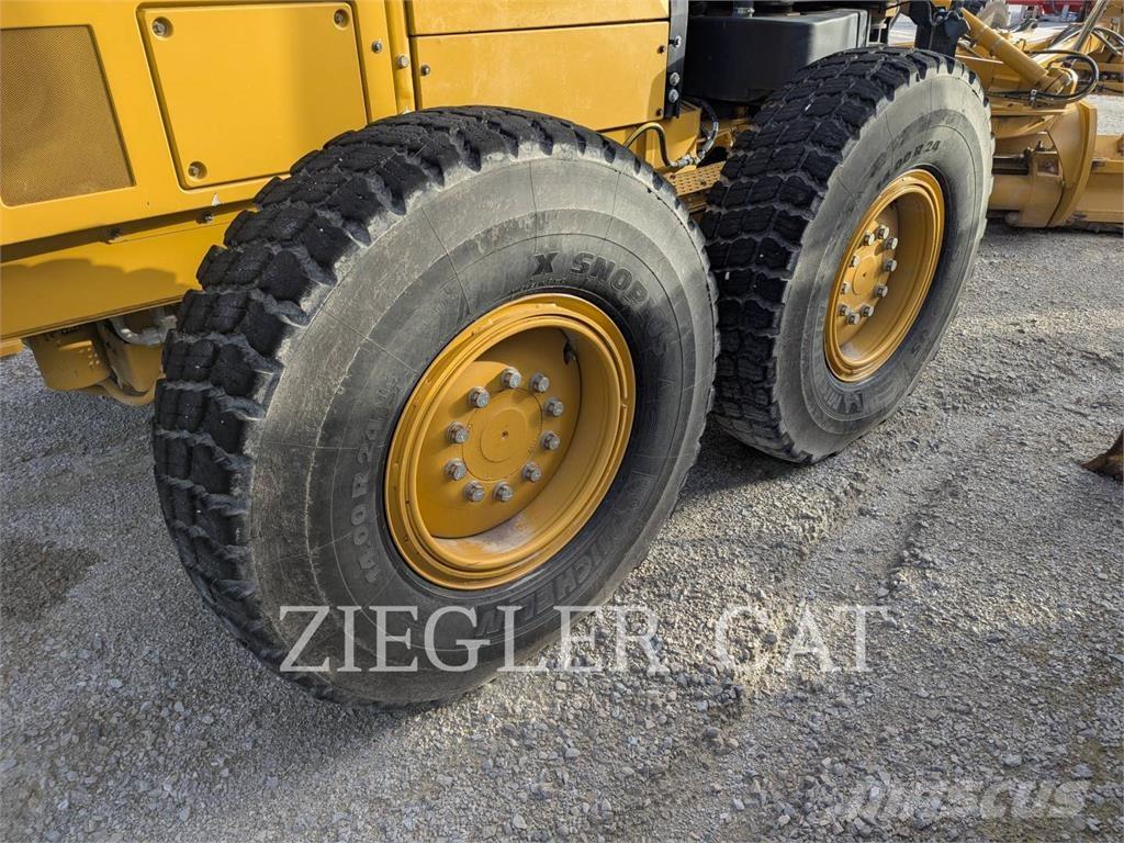 CAT 12M3AWD Grejdry