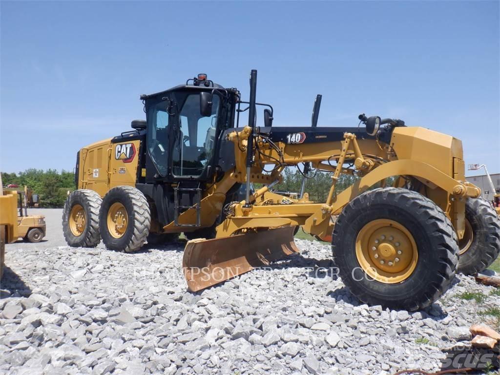 CAT 140 Grejdry