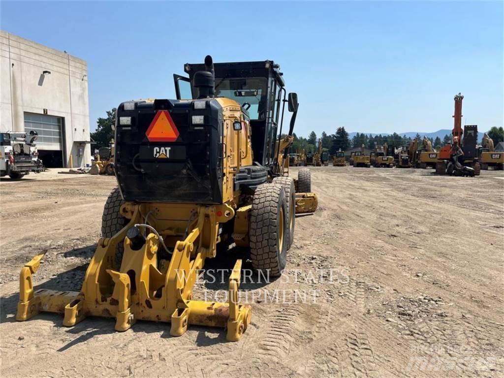 CAT 140 Grejdry