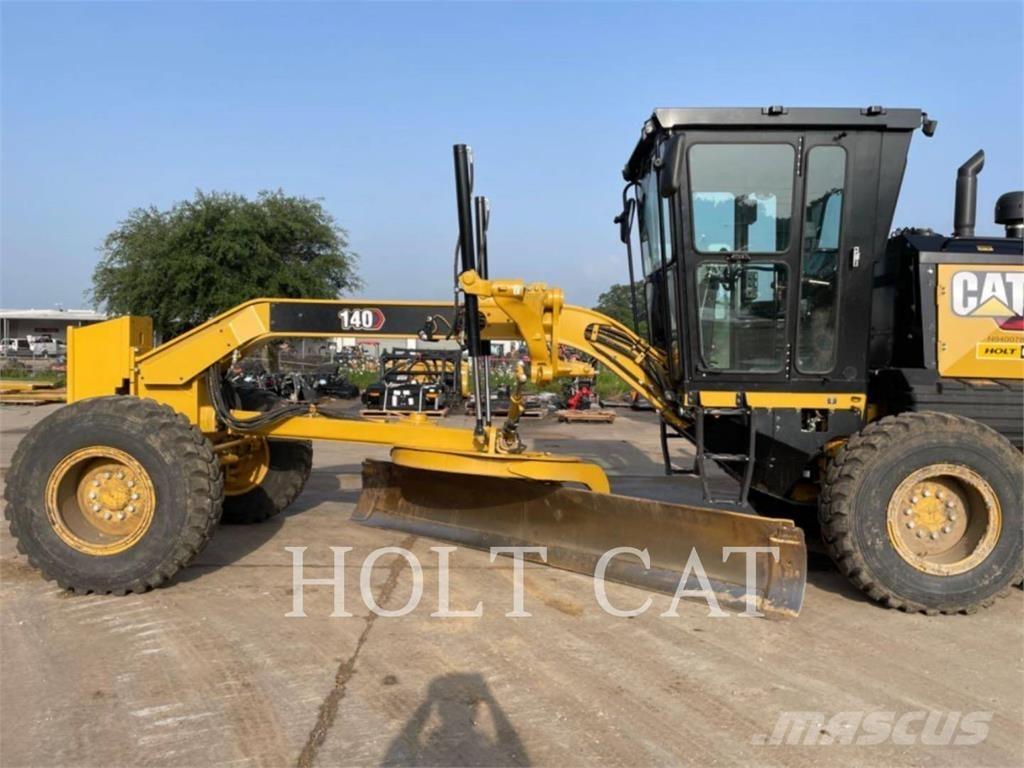 CAT 140 Grejdry