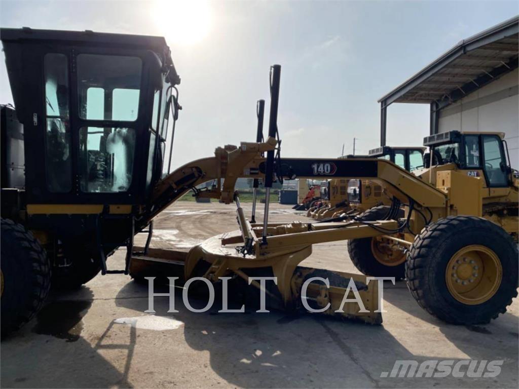 CAT 140 Grejdry