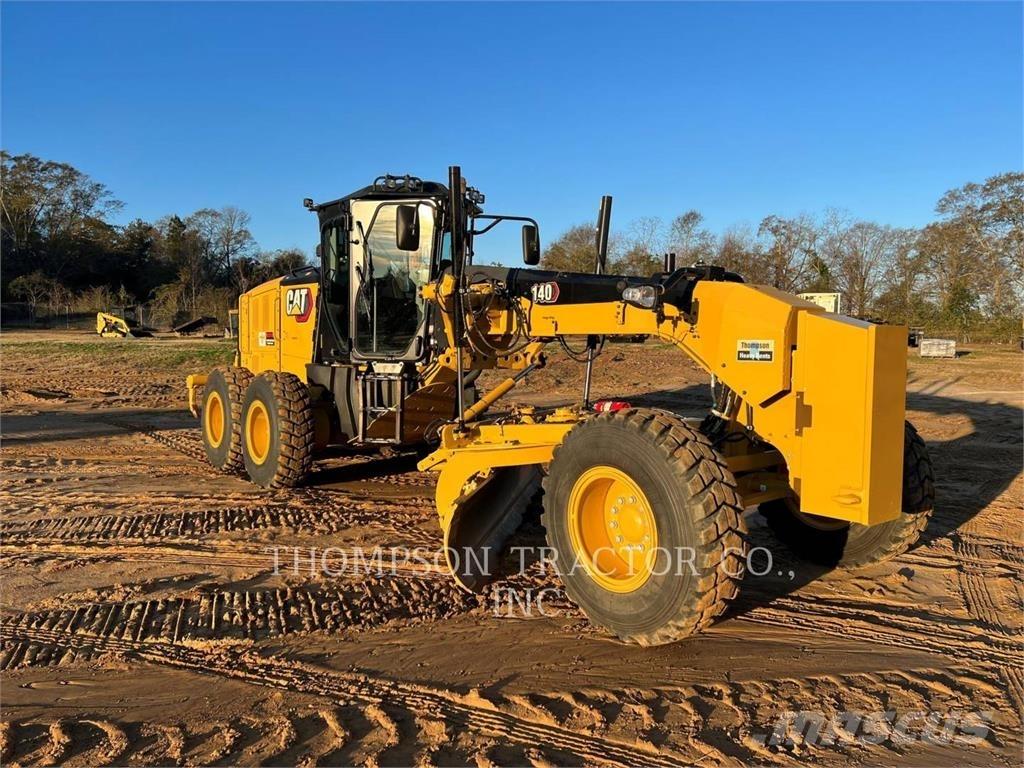 CAT 140 Grejdry