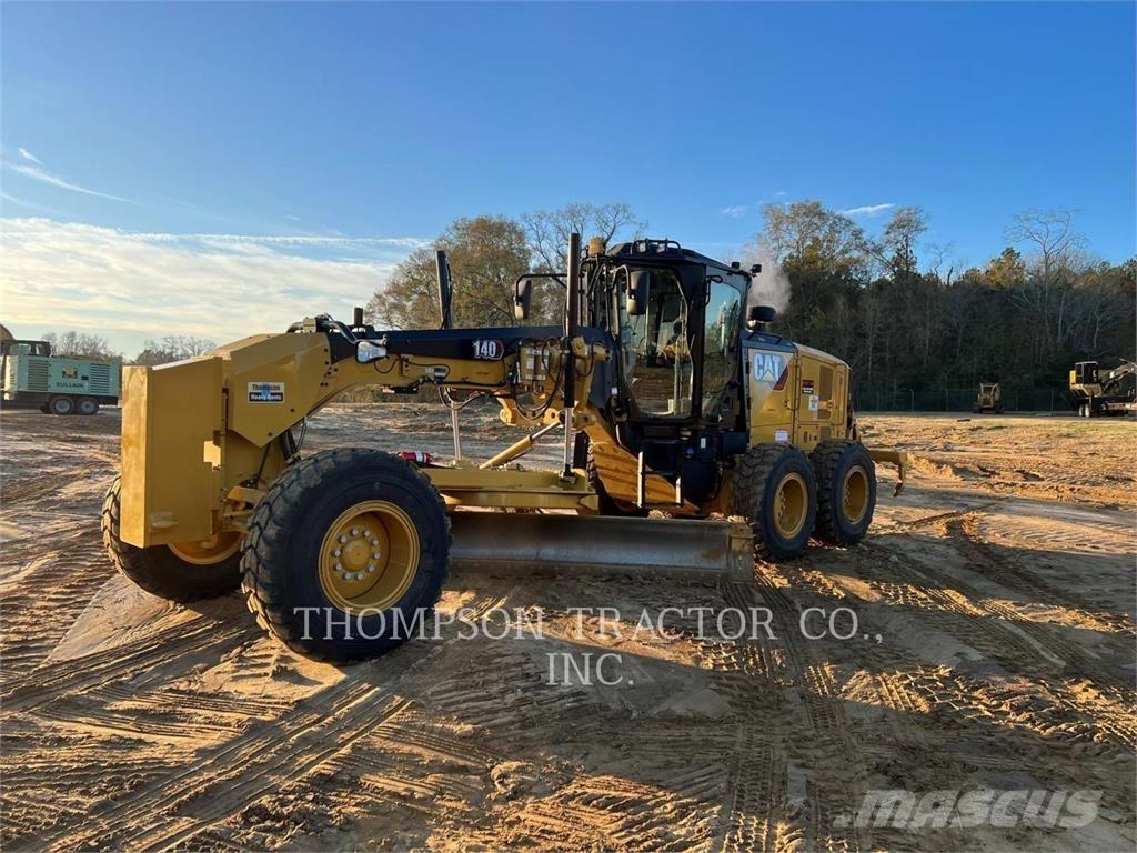 CAT 140 Grejdry