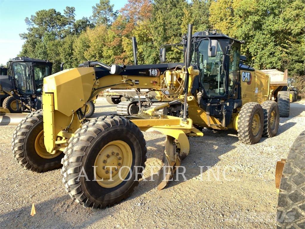 CAT 140 Grejdry
