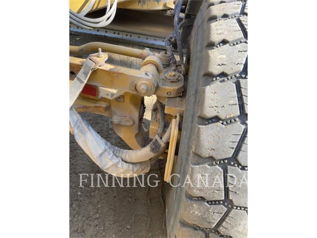 CAT 140-15 AWD Grejdry