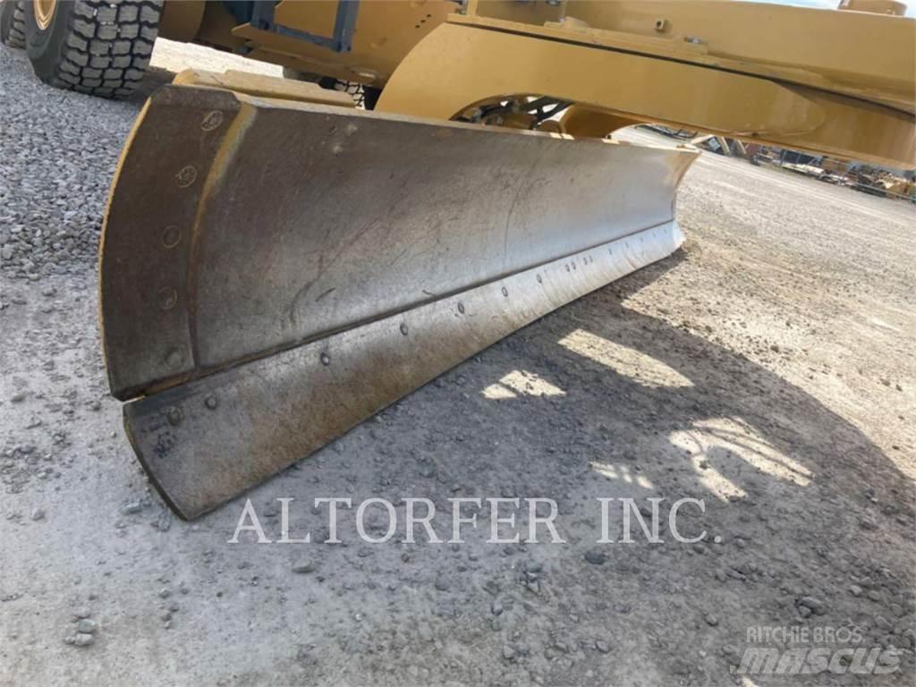 CAT 140-15AWD Grejdry