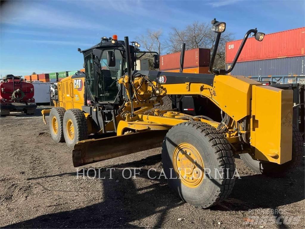 CAT 140 AWD Grejdry