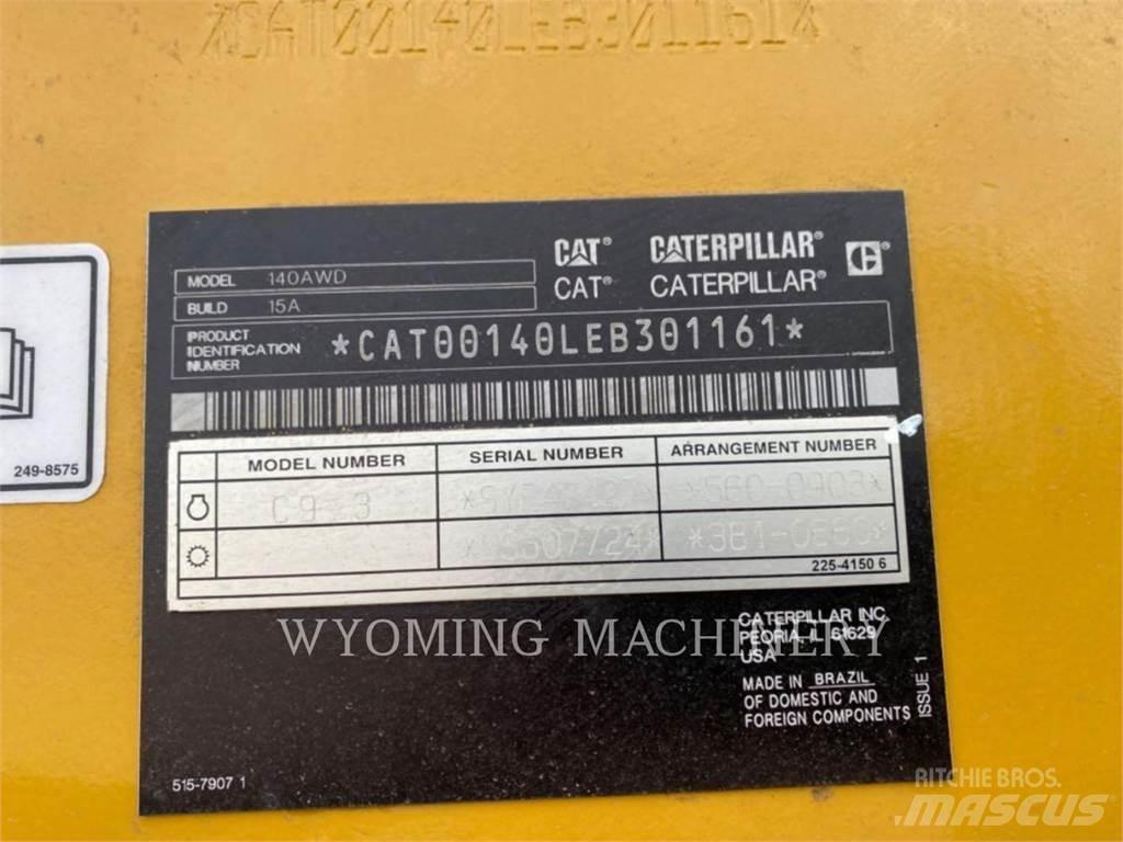 CAT 140 AWD Grejdry