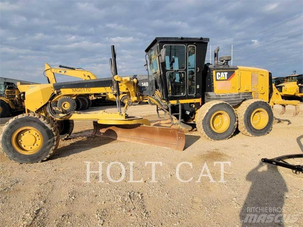 CAT 140 AWD Grejdry