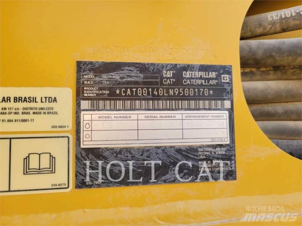 CAT 140 AWD Grejdry