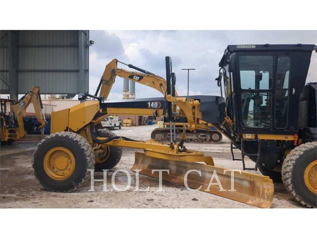 CAT 140 AWD Grejdry