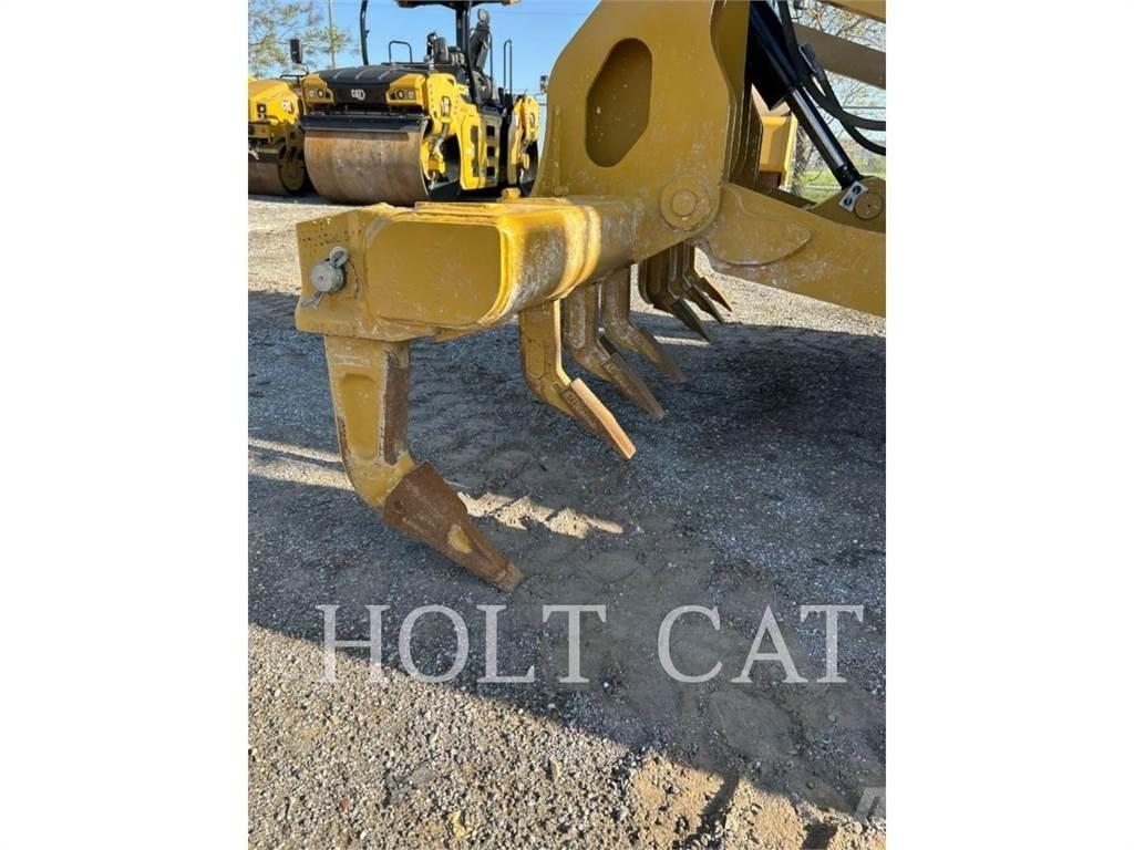 CAT 140 AWD3 Grejdry