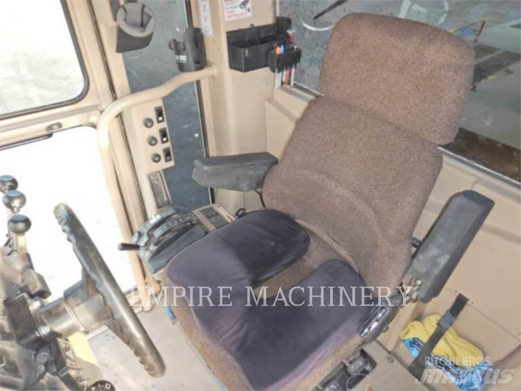 CAT 140H Grejdry