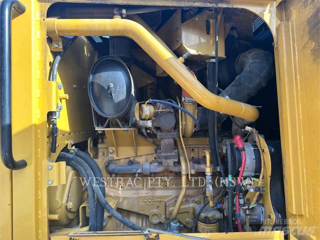 CAT 140M Grejdry