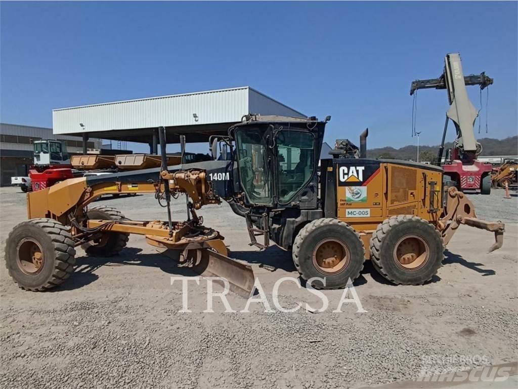 CAT 140M Grejdry
