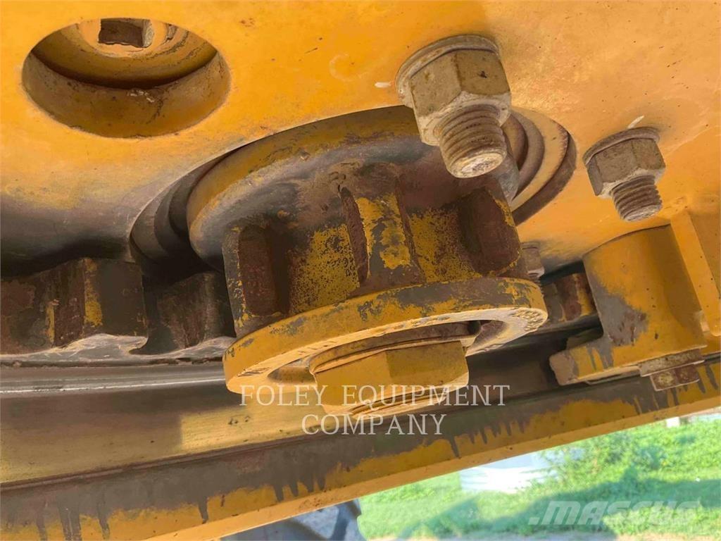 CAT 140M Grejdry