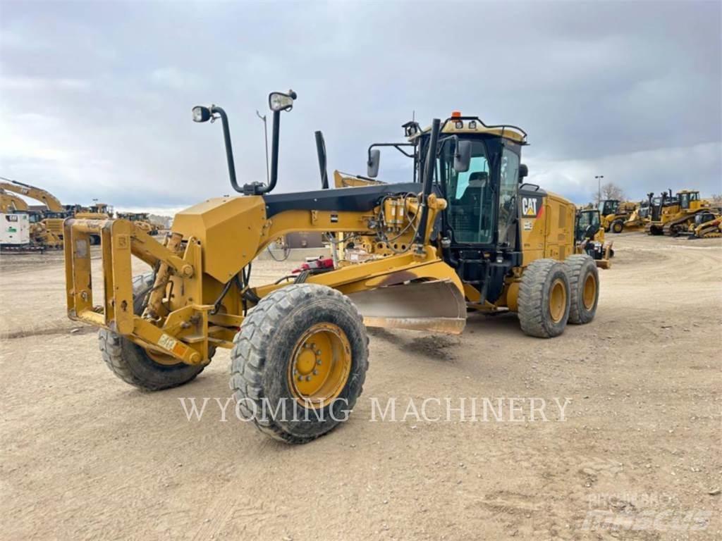 CAT 140M 2 Grejdry