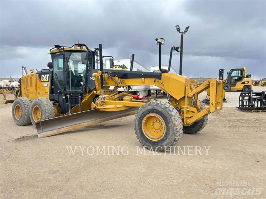 CAT 140M 2 Grejdry