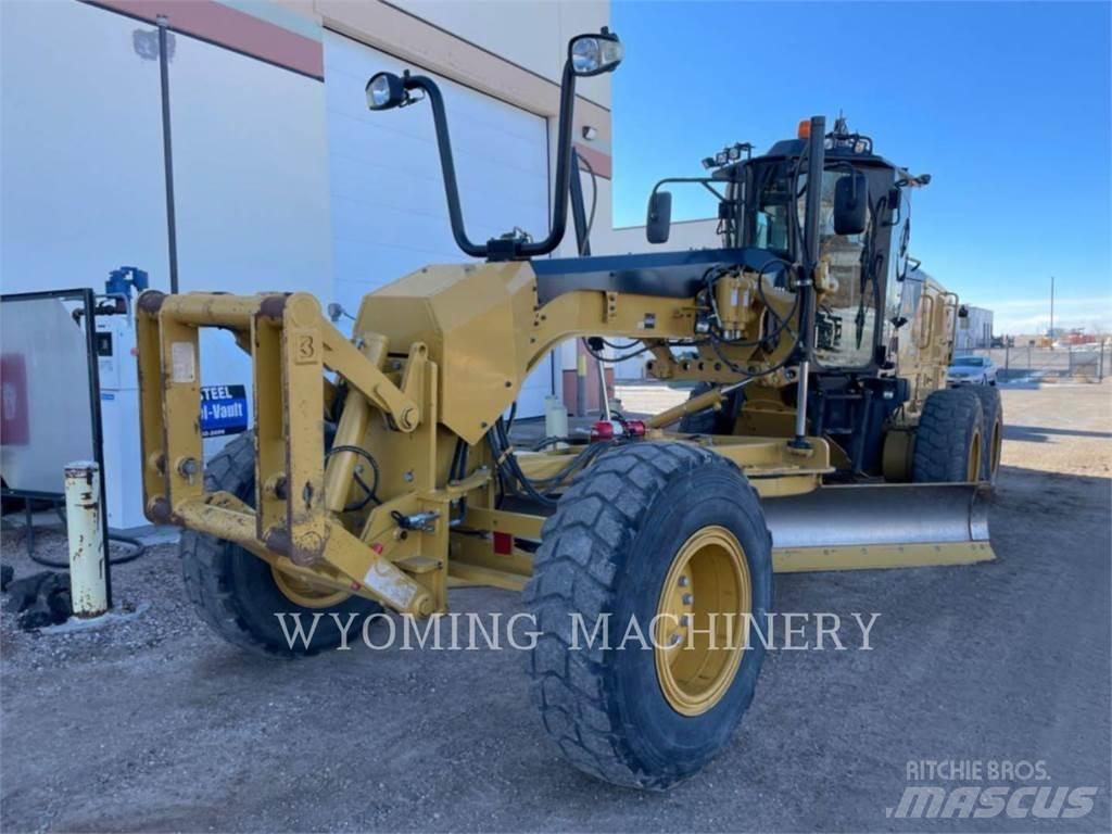 CAT 140M 2 Grejdry