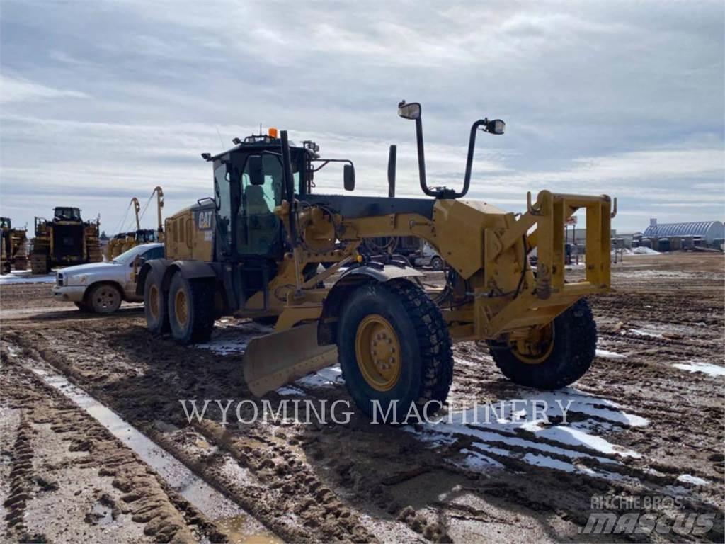 CAT 140M 3 Grejdry