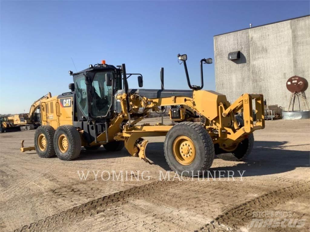 CAT 140M 3 Grejdry