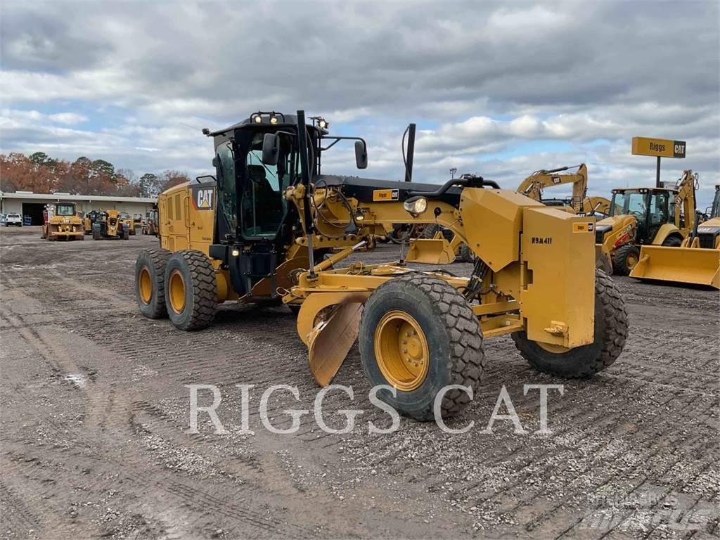 CAT 140M LC17 Grejdry