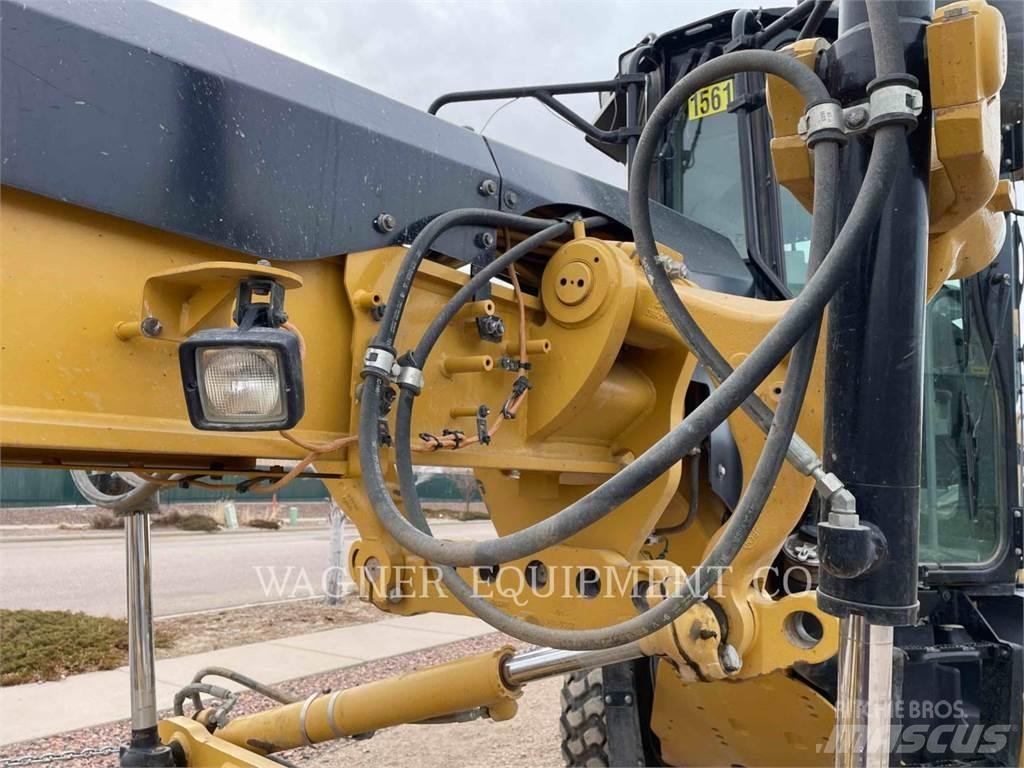 CAT 140M2 Grejdry