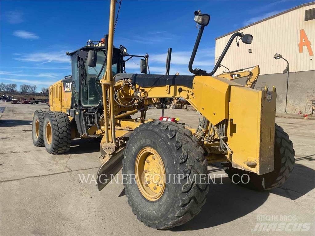 CAT 140M2 AWD Grejdry