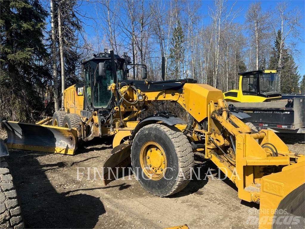 CAT 140M2 AWD Grejdry