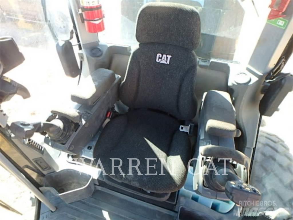 CAT 140M3 Grejdry