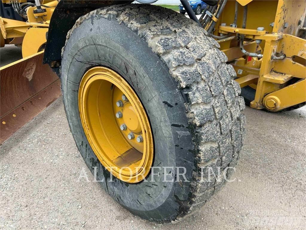 CAT 140M3 Grejdry