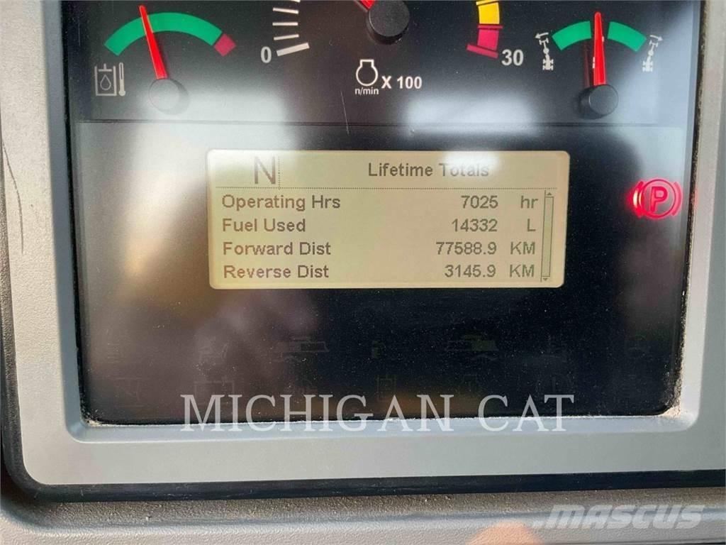 CAT 140M3 AWD Grejdry