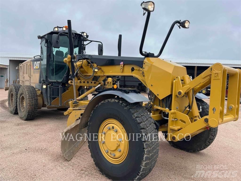 CAT 140M3 AWD Grejdry